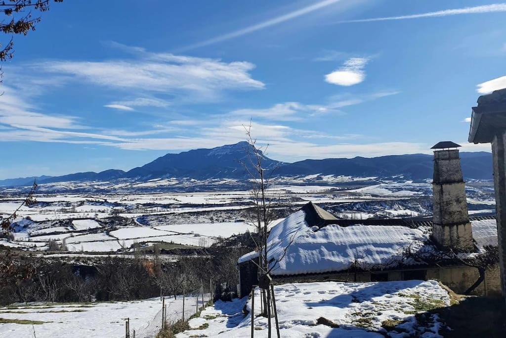 Alojamiento La Atalaya De Araguas Araguás del Solano Εξωτερικό φωτογραφία